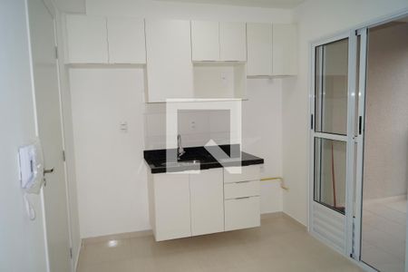 Sala/Cozinha de kitnet/studio à venda com 1 quarto, 30m² em Vila Monumento, São Paulo