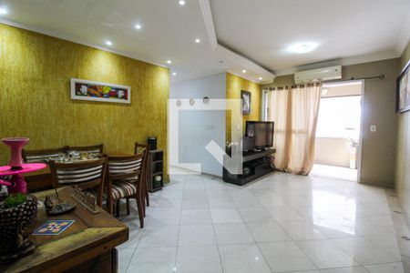 Sala de apartamento à venda com 3 quartos, 83m² em Harmonia, Canoas