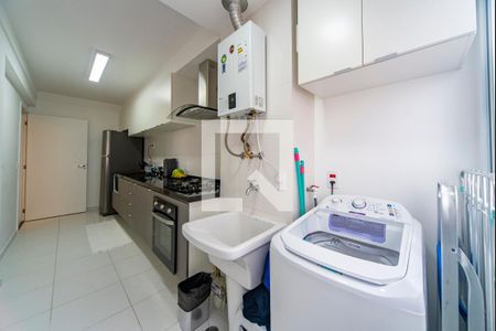 Apartamento para alugar com 68m², 2 quartos e 1 vagaÁrea de Serviço