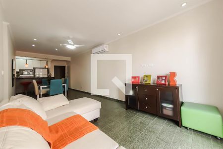 Sala de apartamento para alugar com 2 quartos, 70m² em Jardim Las Palmas, Guarujá
