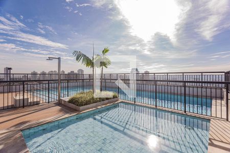 Apartamento à venda com 27m², 1 quarto e 1 vagaÁrea comum - Piscina