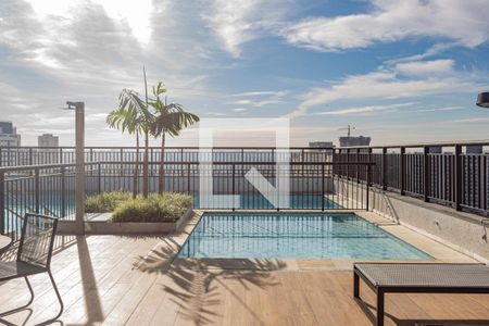 Apartamento à venda com 27m², 1 quarto e 1 vagaÁrea comum - Piscina