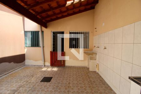 Casa para alugar com 142m², 2 quartos e 2 vagasQuintal