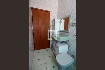 Casa para alugar com 142m², 2 quartos e 2 vagasBanheiro da Suíte