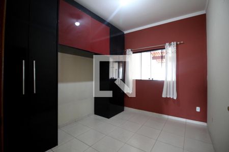 Casa para alugar com 142m², 2 quartos e 2 vagasQuarto