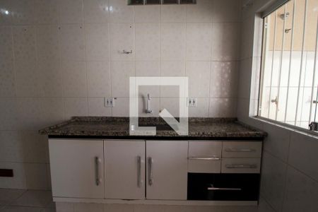 Casa para alugar com 142m², 2 quartos e 2 vagasCozinha
