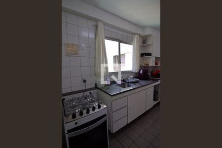 Apartamento à venda com 100m², 3 quartos e 2 vagas Apartamento à venda com 100m², 3 quartos e 2 vagasCozinha