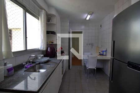 Apartamento à venda com 100m², 3 quartos e 2 vagas Apartamento à venda com 100m², 3 quartos e 2 vagasCozinha
