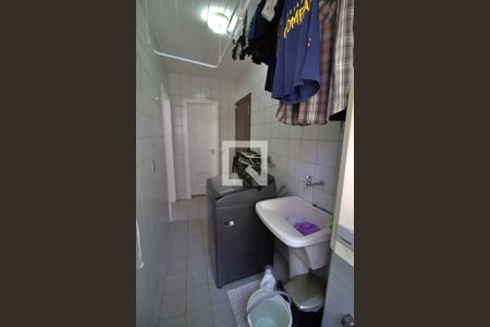 Apartamento à venda com 100m², 3 quartos e 2 vagas Apartamento à venda com 100m², 3 quartos e 2 vagasÁrea de Serviço