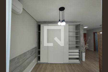Quarto de kitnet/studio para alugar com 1 quarto, 47m² em Santo Amaro, São Paulo