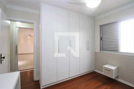 Apartamento à venda com 120m², 3 quartos e 2 vagasQuarto 2