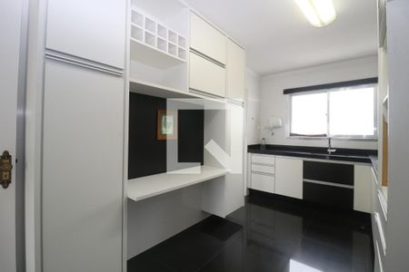 Apartamento à venda com 120m², 3 quartos e 2 vagasCozinha