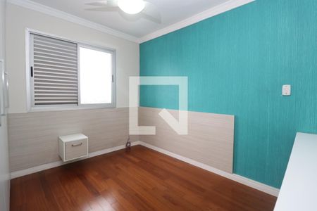 Apartamento à venda com 120m², 3 quartos e 2 vagasQuarto 2