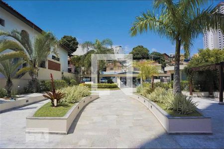 Apartamento à venda com 120m², 3 quartos e 2 vagasÁrea externa