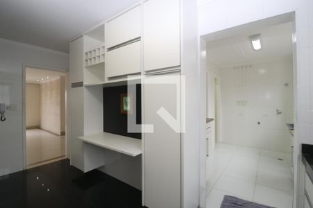 Apartamento à venda com 120m², 3 quartos e 2 vagasCozinha