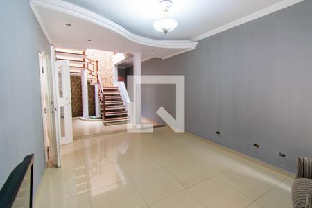 Sala de casa para alugar com 3 quartos, 125m² em Jardim Santa Adélia, São Paulo