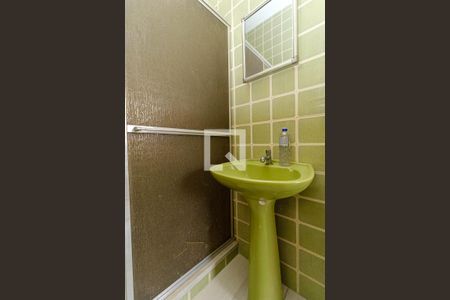 Banheiro de apartamento à venda com 1 quarto, 52m² em São Francisco Xavier, Rio de Janeiro