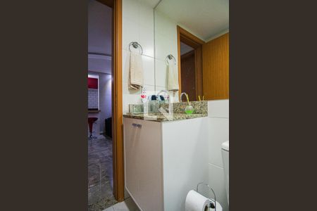 Apartamento à venda com 51m², 2 quartos e 1 vaga Apartamento à venda com 51m², 2 quartos e 1 vagaBanheiro