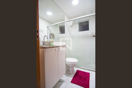 Apartamento à venda com 51m², 2 quartos e 1 vaga Apartamento à venda com 51m², 2 quartos e 1 vagaBanheiro