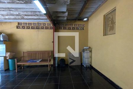 Casa à venda com 140m², 5 quartos e 1 vagaGaragem