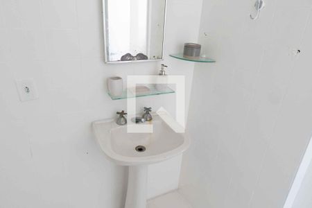 Apartamento à venda com 119m², 3 quartos e 1 vaga Apartamento à venda com 119m², 3 quartos e 1 vagaBanheiro da Suíte 1