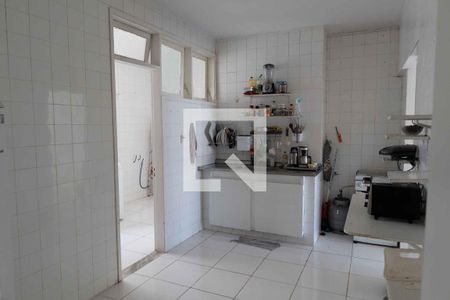 Apartamento à venda com 119m², 3 quartos e 1 vaga Apartamento à venda com 119m², 3 quartos e 1 vagaCozinha