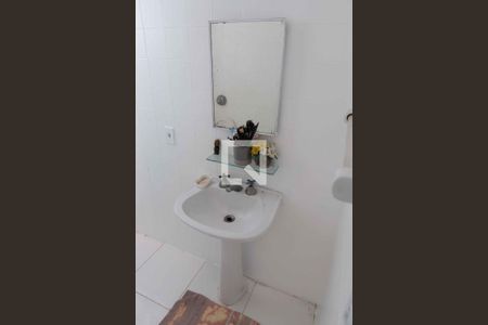 Apartamento à venda com 119m², 3 quartos e 1 vaga Apartamento à venda com 119m², 3 quartos e 1 vagaBanheiro social