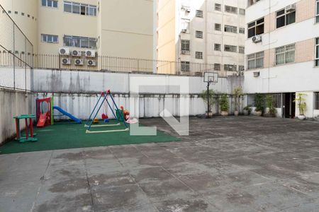 Apartamento à venda com 119m², 3 quartos e 1 vaga Apartamento à venda com 119m², 3 quartos e 1 vagaÁrea Comum - Playground