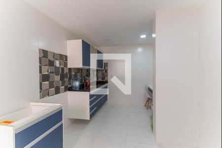 Apartamento à venda com 70m², 2 quartos e sem vagaCozinha
