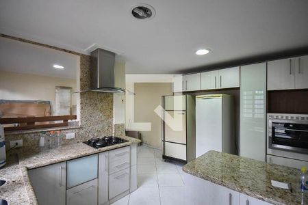 Casa para alugar com 405m², 4 quartos e 4 vagasCozinha