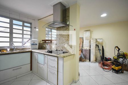 Casa para alugar com 405m², 4 quartos e 4 vagasCozinha