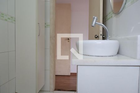 Casa à venda com 155m², 4 quartos e 2 vagasBanheiro da Suíte