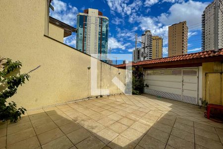 Casa para alugar com 165m², 3 quartos e 4 vagas Casa para alugar com 165m², 3 quartos e 4 vagasÁrea Externa