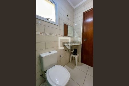 Casa para alugar com 165m², 3 quartos e 4 vagas Casa para alugar com 165m², 3 quartos e 4 vagasBanheiro da Suíte 3