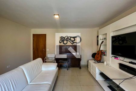 Sala de casa para alugar com 3 quartos, 165m² em Água Fria, São Paulo