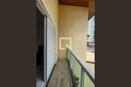 Casa para alugar com 165m², 3 quartos e 4 vagas Casa para alugar com 165m², 3 quartos e 4 vagasVaranda - Suíte 1