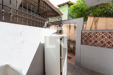 Studio para alugar com 50m², 1 quarto e sem vaga Studio para alugar com 50m², 1 quarto e sem vagaÁrea de Serviço