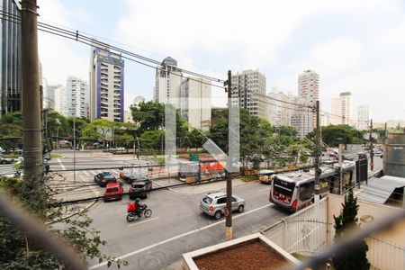 Vista de apartamento para alugar com 3 quartos, 147m² em Itaim Bibi, São Paulo