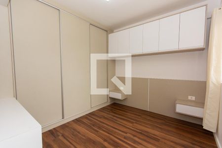 Quarto 2 de apartamento para alugar com 2 quartos, 49m² em Pineville, Pinhais
