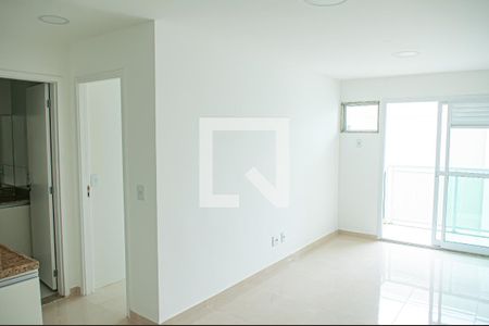 Sala - quarto de apartamento à venda com 1 quarto, 41m² em Taquara, Rio de Janeiro