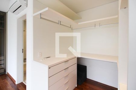 Apartamento para alugar com 130m², 2 quartos e 2 vagasCloset do Suíte 2