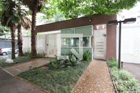 Apartamento para alugar com 130m², 2 quartos e 2 vagasFachada