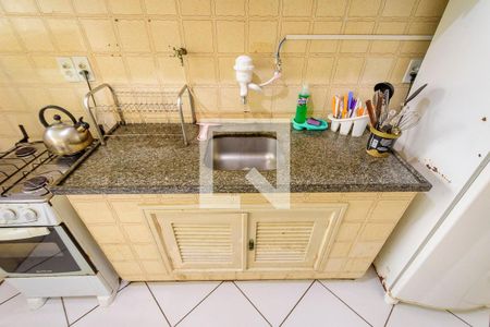 Apartamento à venda com 74m², 2 quartos e sem vagaCozinha