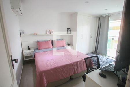 Casa à venda com 320m², 3 quartos e 4 vagas Casa à venda com 320m², 3 quartos e 4 vagasQuarto Suíte 1