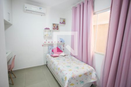 Casa à venda com 320m², 3 quartos e 4 vagas Casa à venda com 320m², 3 quartos e 4 vagasQuarto 3