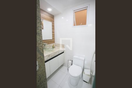 Casa à venda com 320m², 3 quartos e 4 vagas Casa à venda com 320m², 3 quartos e 4 vagasLavabo