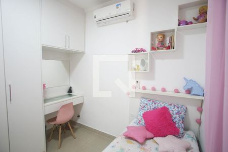 Casa à venda com 320m², 3 quartos e 4 vagas Casa à venda com 320m², 3 quartos e 4 vagasQuarto 3