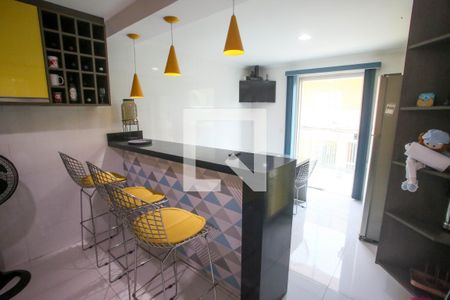 Casa à venda com 320m², 3 quartos e 4 vagas Casa à venda com 320m², 3 quartos e 4 vagasCozinha