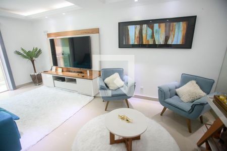 Sala de casa à venda com 3 quartos, 320m² em Jacarepaguá, Rio de Janeiro