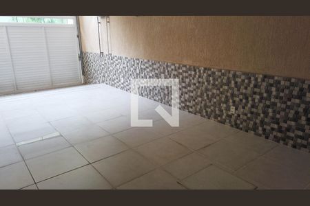 Casa à venda com 320m², 3 quartos e 4 vagas Casa à venda com 320m², 3 quartos e 4 vagasGaragem